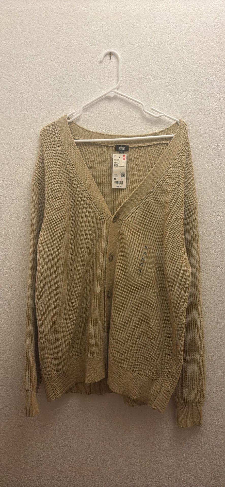 XL Uniqlo Beige Cardigan