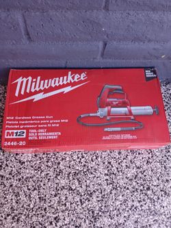 Grease Gun Milwaukee M12 Tool Only 