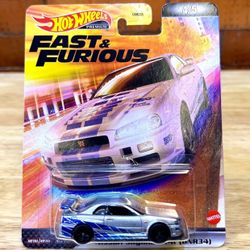 Fast and Furious Nissan Skyline GT-R R34 diecast car #HotWheels #F&F damaged box at bottom