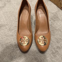 Tory Burch Leather Heel