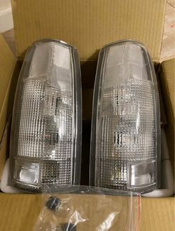 88-98 Chevy c1500 clear taillight