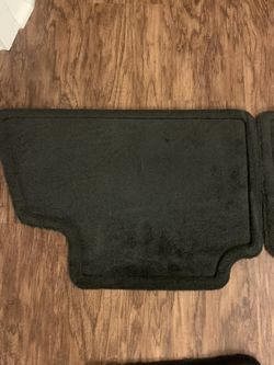 Floor Mats Rear Premium Carpet, Black