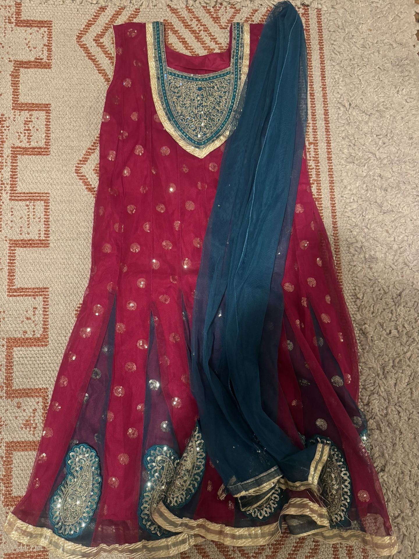 Indian Outfit - Salwar Top And Shawl