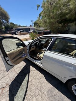 2013 white bmw 328i