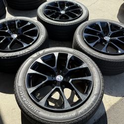 20” BMW X5 OEM Factory Gloss Black Wheels With Tires 
