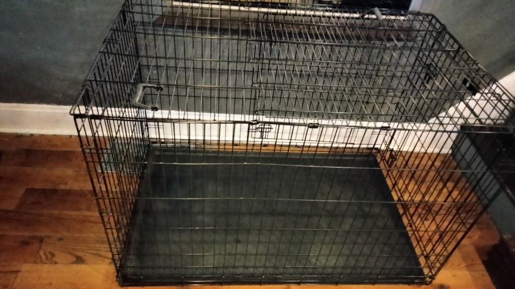Single-Door Folding Dog Crate