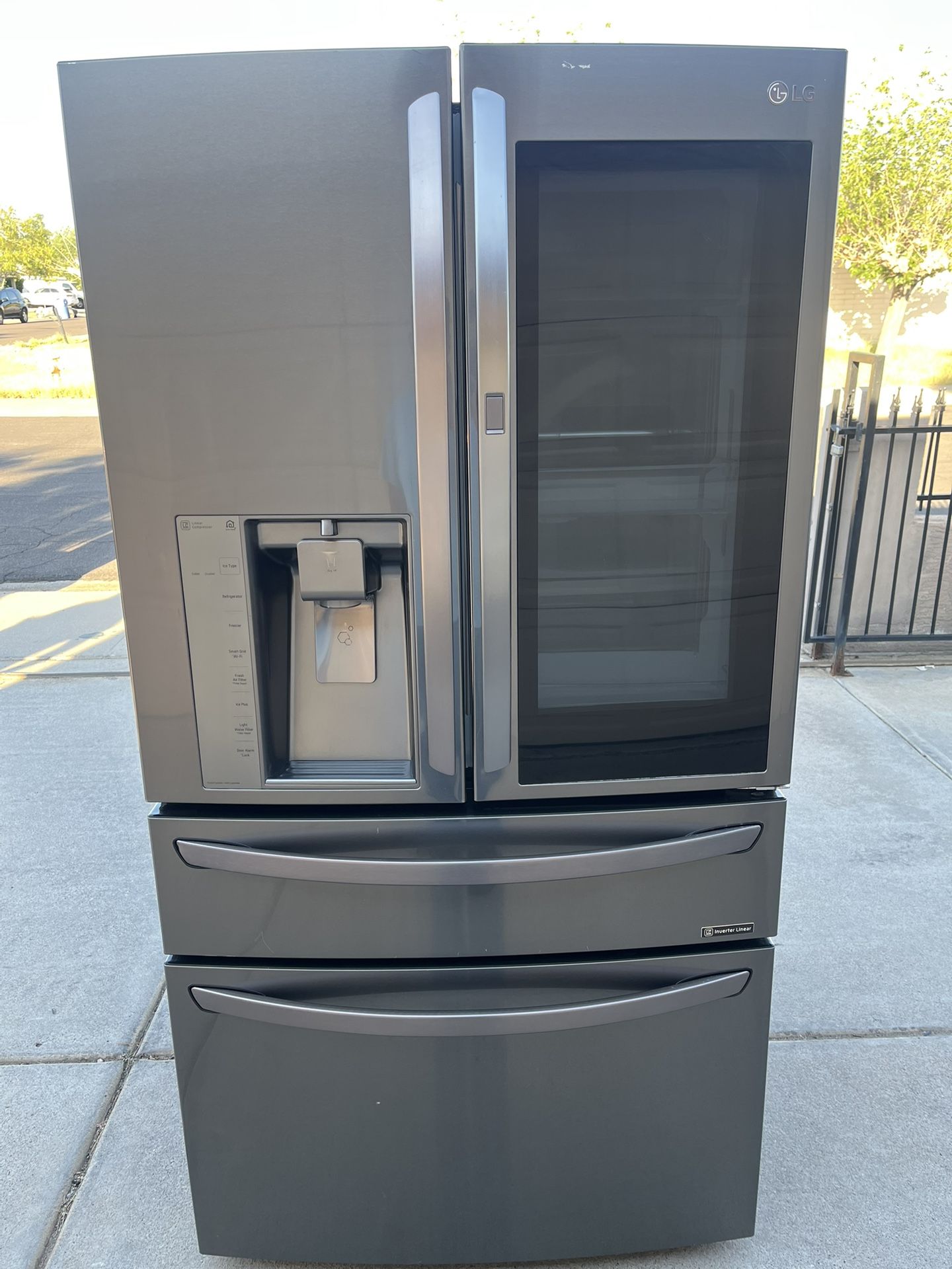 Refrigerator LG Stainless Steel Black 4 Door