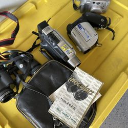 Lot of 10 cameras & camcorders ! Not tested!! $85 Firm 