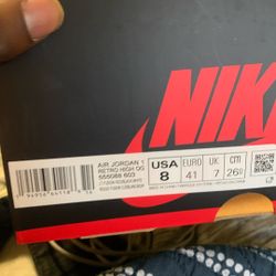 Jordan Retro 1 “Light Fusion”