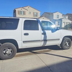 2005 Chevrolet Suburban