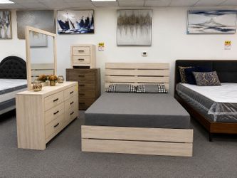 Must Go!! Queen & King Bedroom Set - Optional Mattress | Cash & Payments