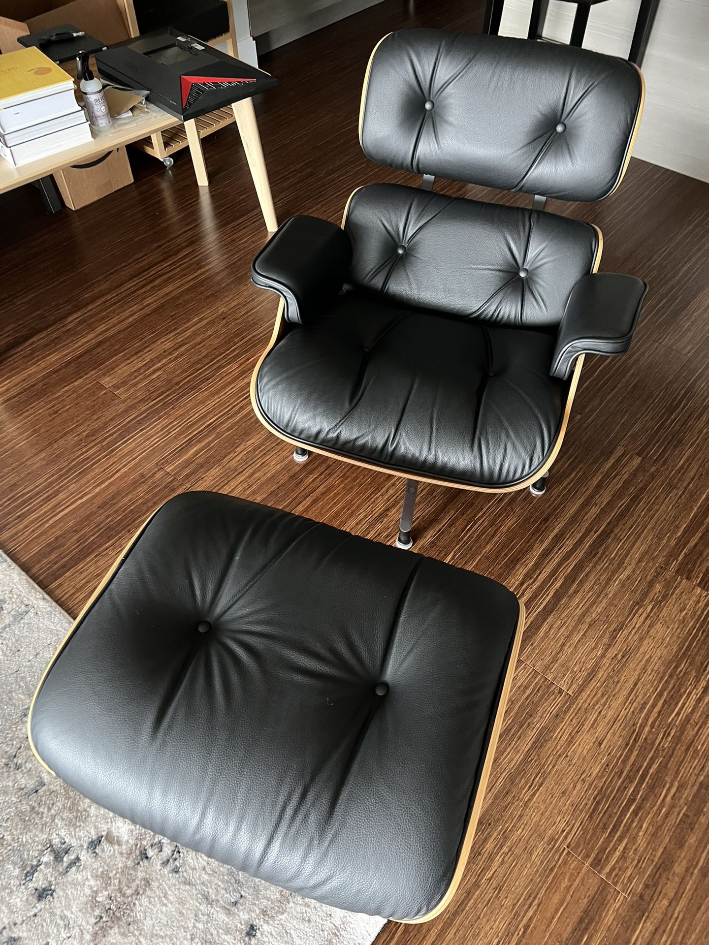 Eames Lounge Chair and Ottoman (Authentic - paperwork included)