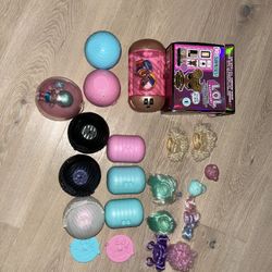 Huge LOL House And Dolls With Accessories lot