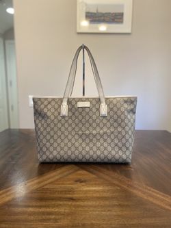 Gucci GG logo printed Handbag shoulder bag