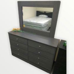 Dresser mirror/ cajonera con espejo