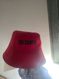 MiCampo red bucket hat