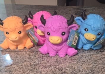 Highland Cow Squishy. Full set