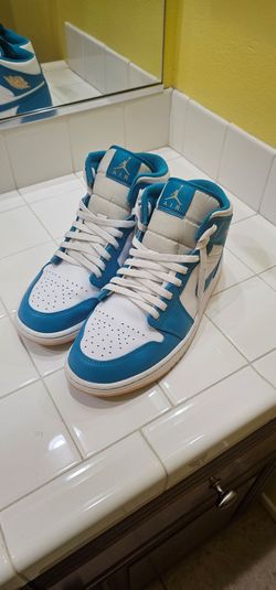Air Jordan 1 Mid University Blue/White – Men’s 10.5
