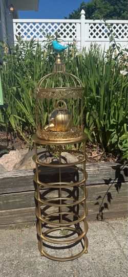 Birdcage feeder/planter