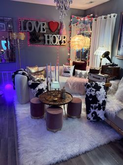 4 Round Mauve Velvet Ottoman Pouf