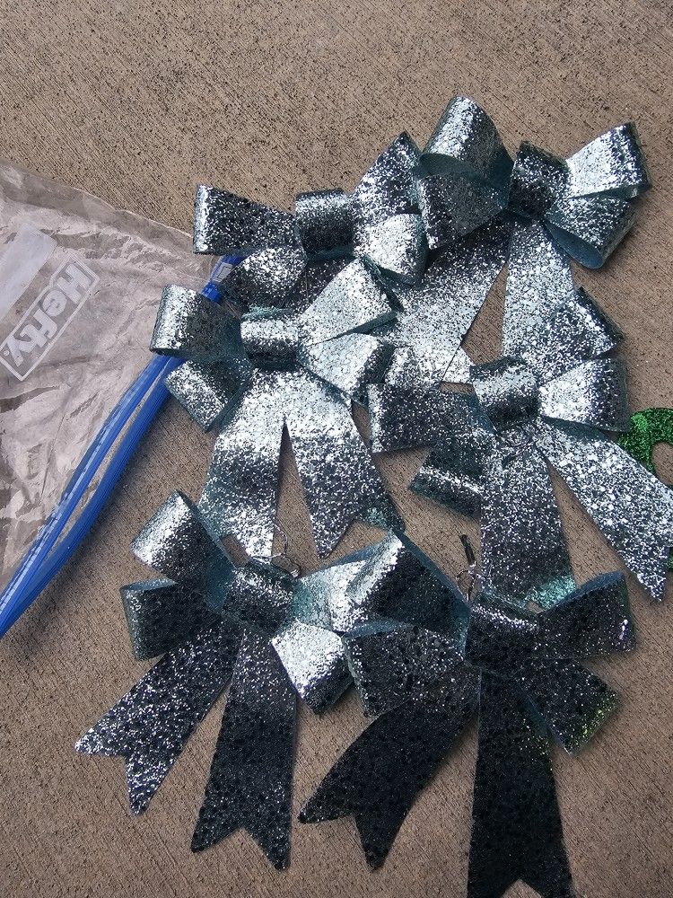 Christmas Bows Light Blue