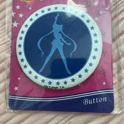 Sailor Moon Button Pin 
