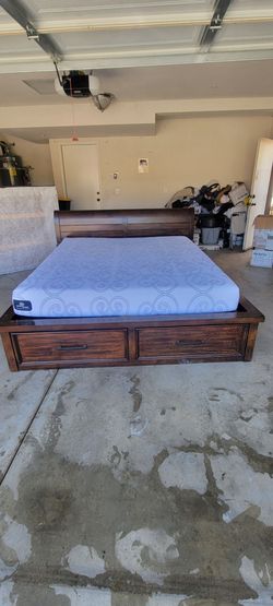 Cama