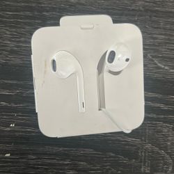 Apple EarPods Earphones 