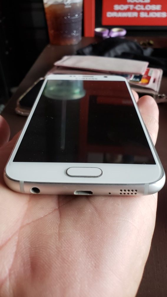Samsung S6 brand new never been used ...128 gb..storage ask obo.....
