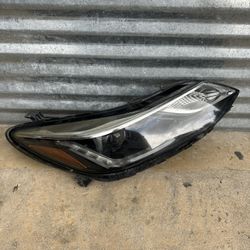 2016-2019 Chevrolet Cruze Headlight Oem