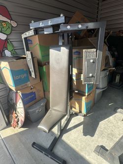 Pec Deck / Chest Fly Machine Plate Loaded Home Gym Equipment