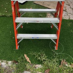 Werner Wide 3ft Ladder 