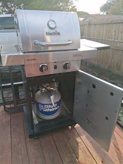 Gas grill