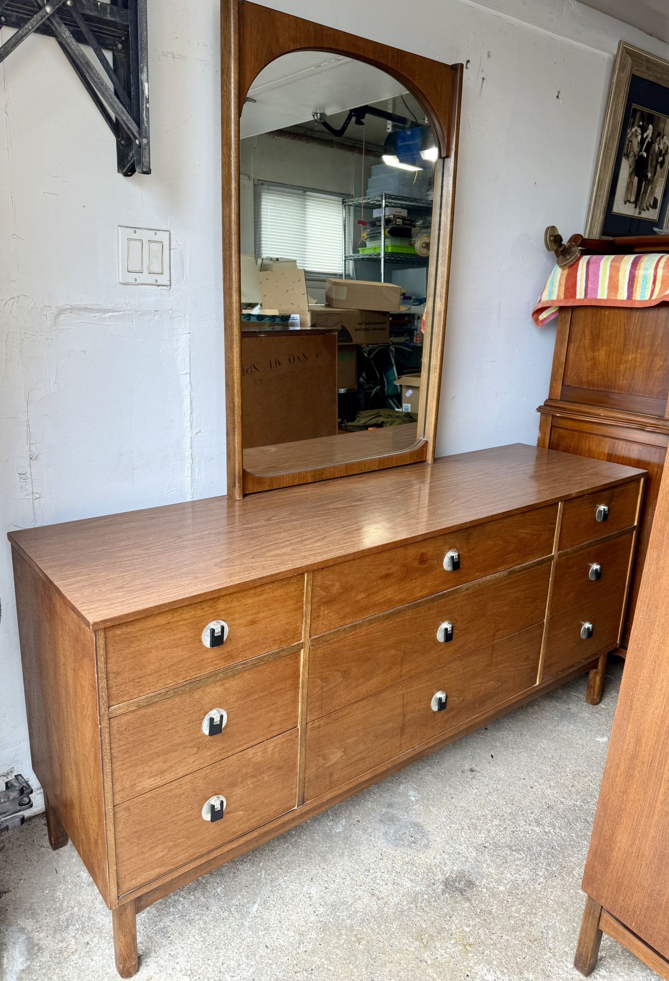 Bassett 1960s Mid Century Modern Walnut 3 Piece Bedroom Set