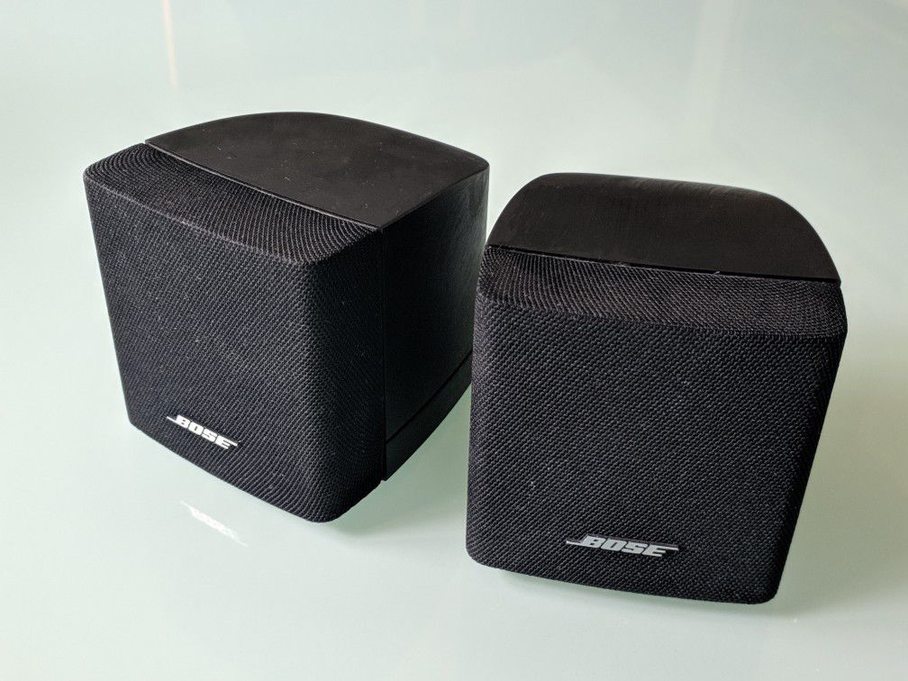 Bose Single Cube Speaker Set