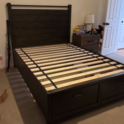 Full Size Bed