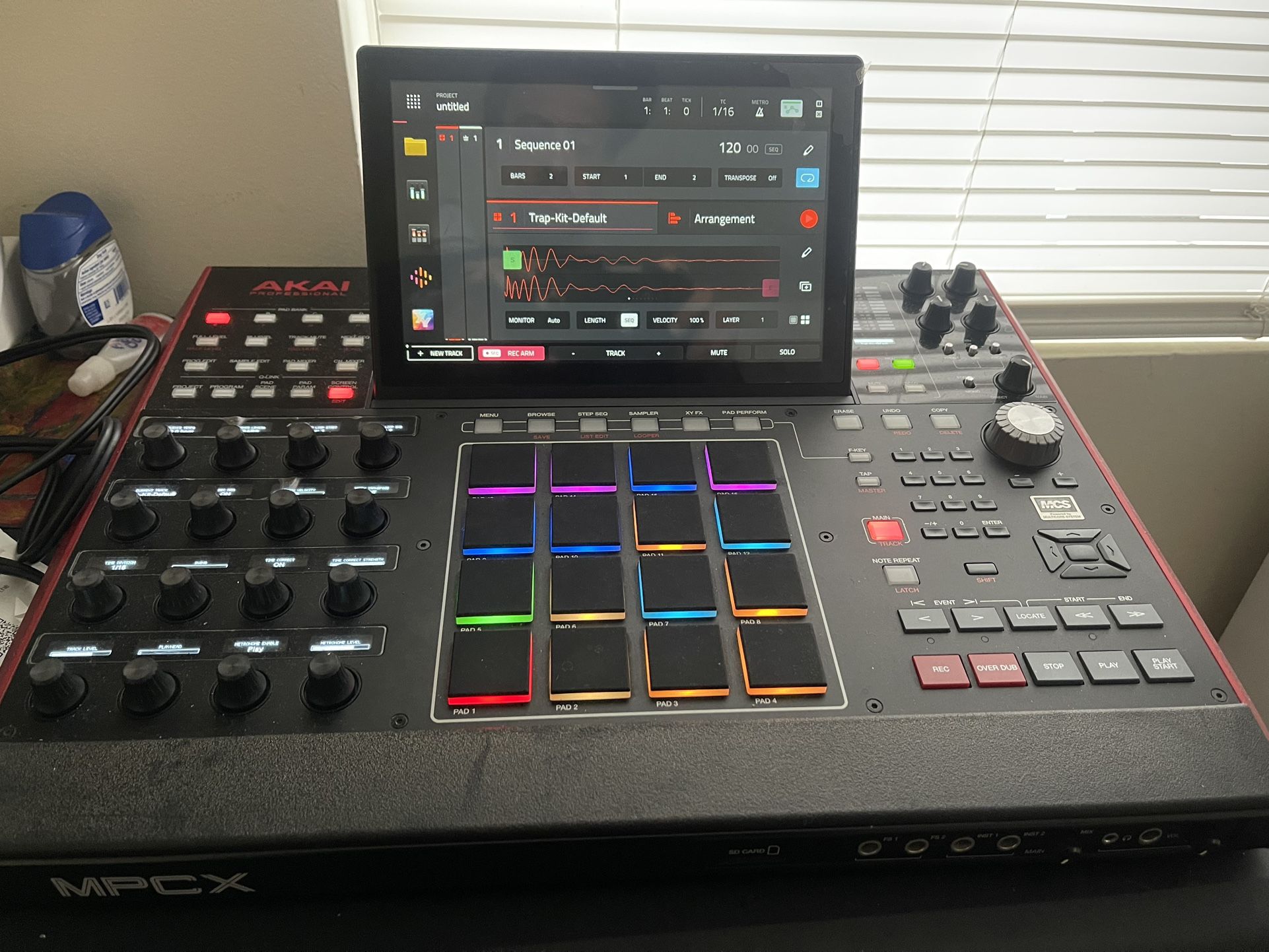 Akai MPC X