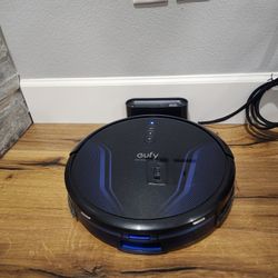 Eufy G40 Robot Vacuum
