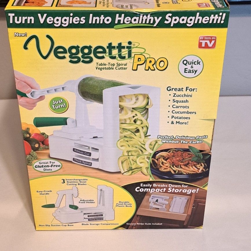 Veggetti Pro Tabletop Spiral Vegetable Cutter Stainless Steel Blade Veggie  Pasta NEW IN BOX for Sale in Brick Township, NJ - OfferUp