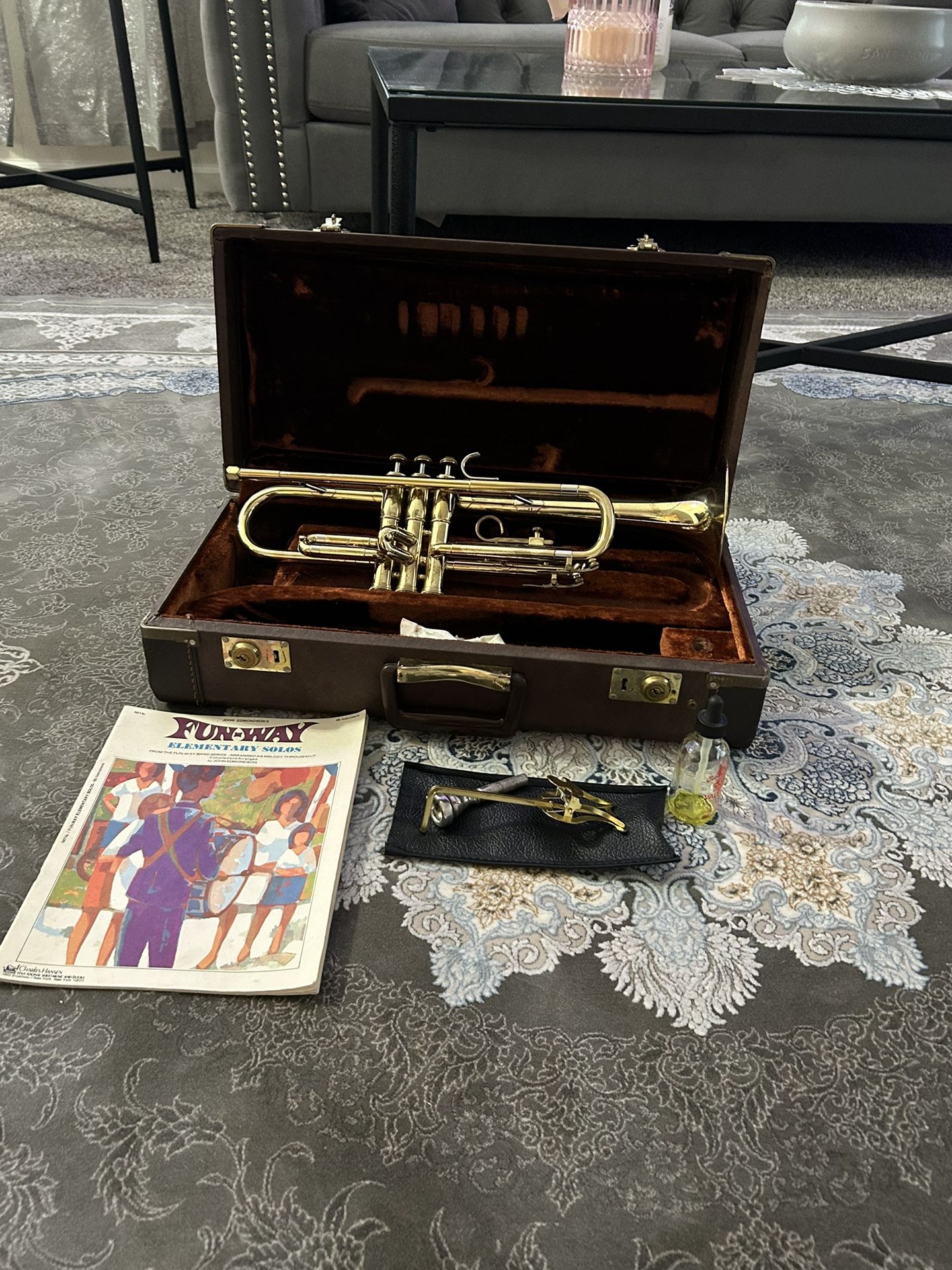 1961 Olds Ambassador Trumpet Fullerton CA With Original Case
