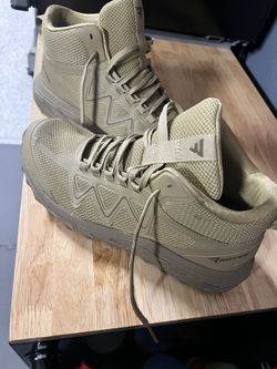 Tennis Shoes
