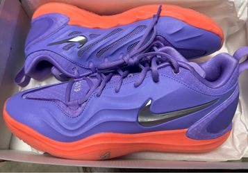 Nike Aja 2s size 11