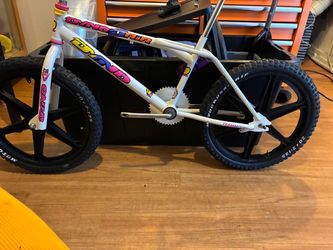 1998 Dyno air frame is dinged up frame and forks only $150 no less