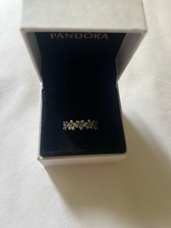 Pandora Daisy ring
