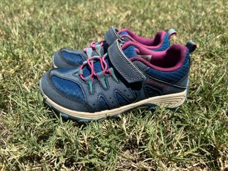 Kids Hiking Shoes - Size 12