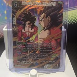 SS4 Son Goku & SS4 Vegeta Striking A Weak Point