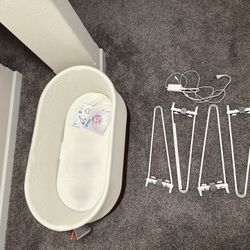 Happiest Baby SNOO Smart Sleeper – Full Accessory Bundle – Excellent Condition