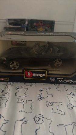 Bburago 1:18 Dodge Viper RT/10 Die-Cast