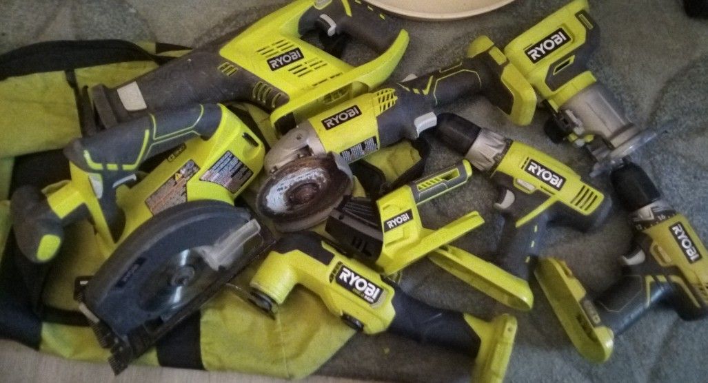 Mixed Ryobi Power Tool Set2- 