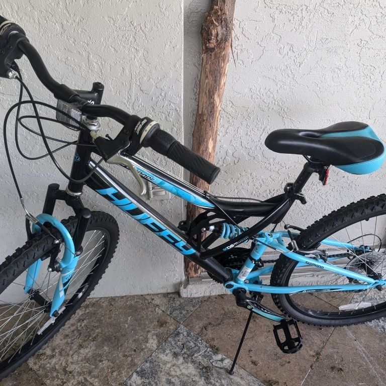 cruiser bike huffy trail runner mountain bike